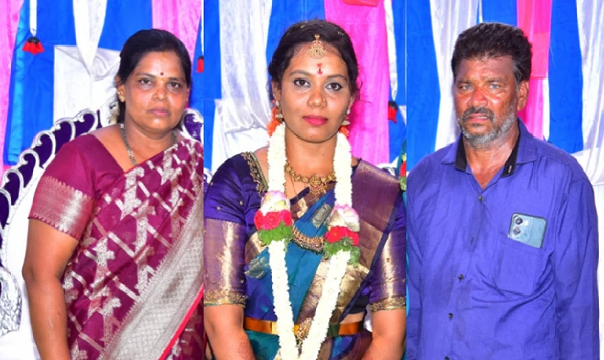 Pre-Wedding Tragedy: Karnataka Family of Three Dies by Suicide, Blames Harasser in Death Note