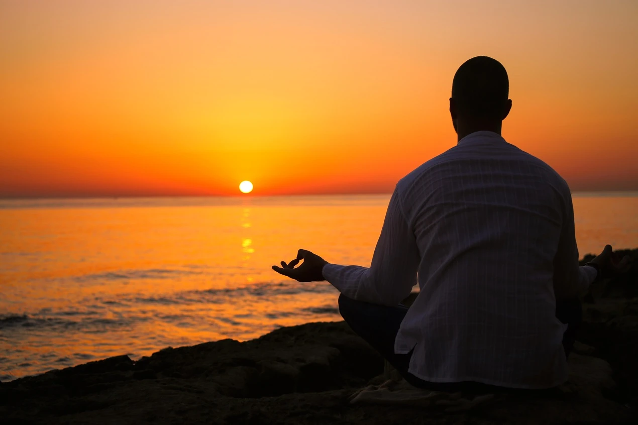 Master the Art of Breath : A Beginner's Guide to 4 Essential Pranayama Techniques and Their Health Benefits