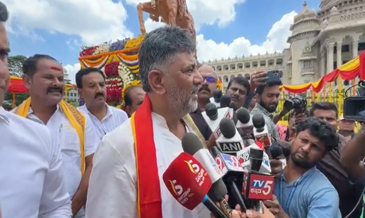 Grand Celebration of Kempegowda Jayanti: CM D.K. Shivakumar Pays Tribute to the Visionary Founder of Bengaluru