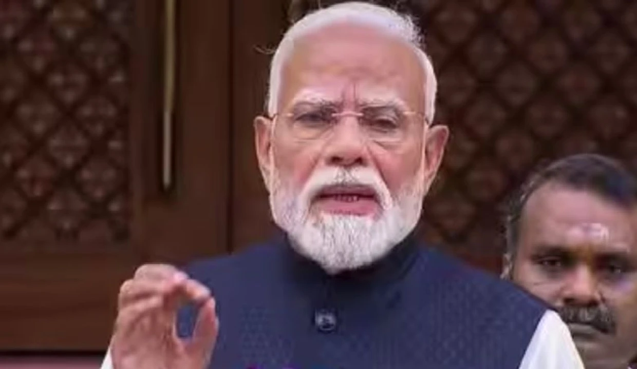 PM Modi Praises India's Youth Ahead of Monsoon Session, Takes Sly Dig at Rahul Gandhi