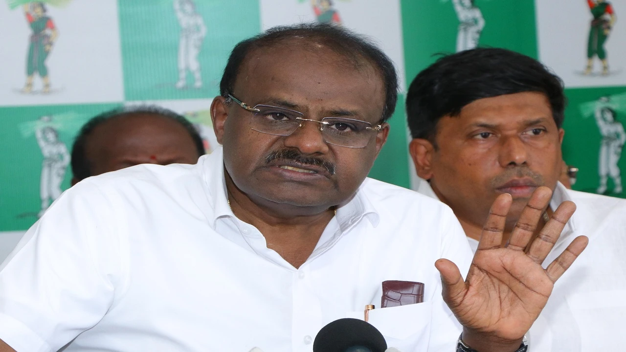 HDK Demands Govt Takeover of NICE Project, Calls to Stop Toll Collection